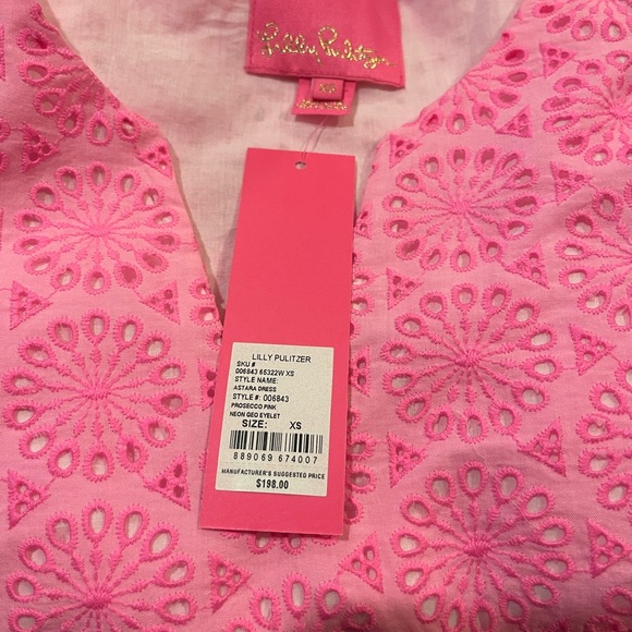LILLY PULITZER Astara dress in Prosecco Pink Neon Geo Eyelet size SMALL - Picture 5 of 5